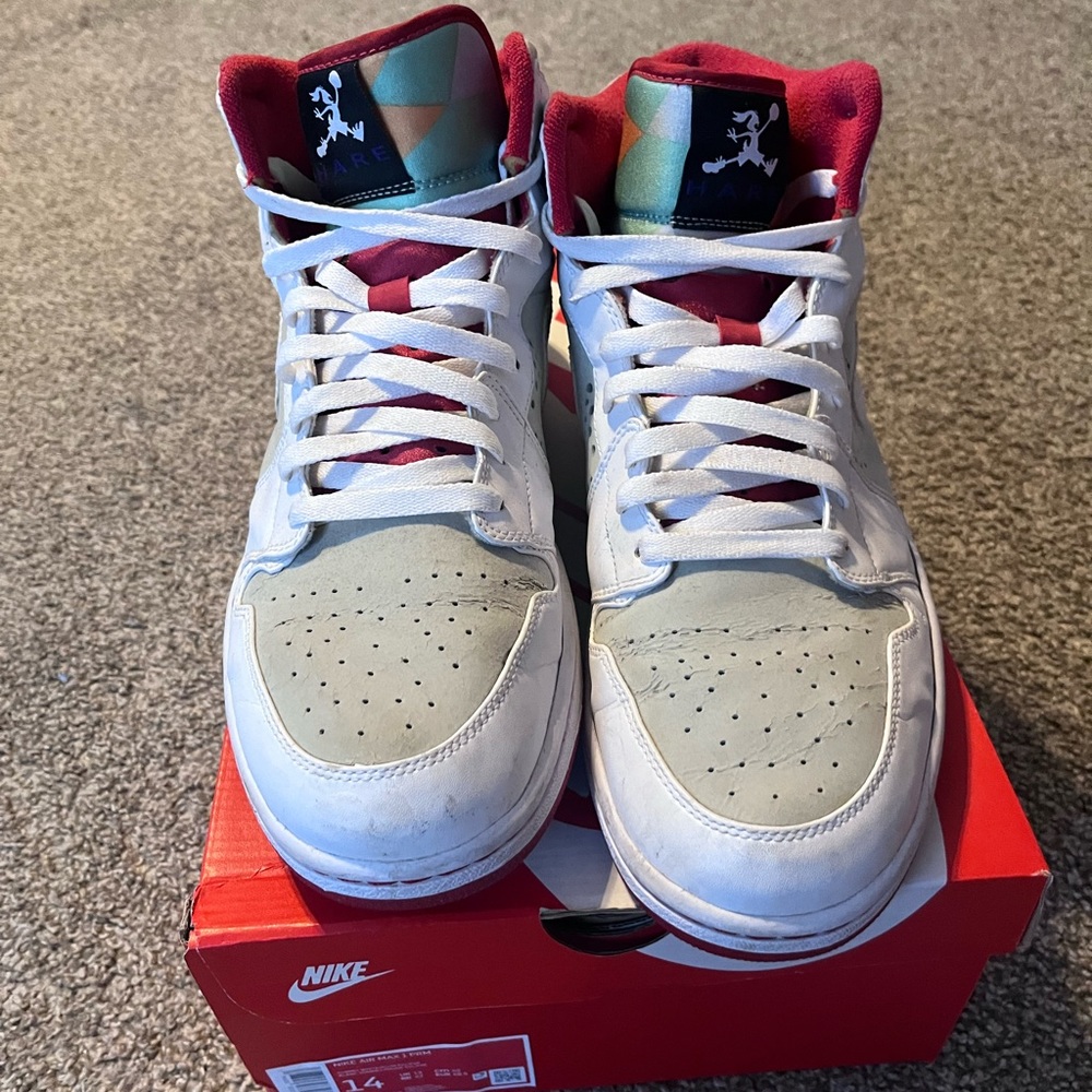 Jordan 1 Mid “ Hare “